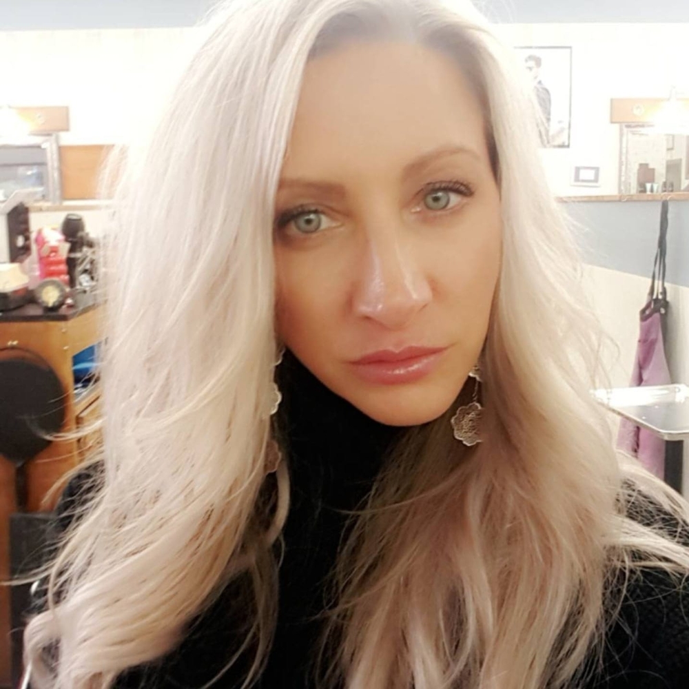 Meet your Posher, Michele
